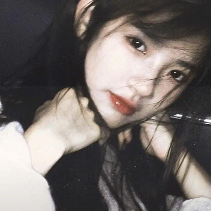 艳女证沉冤